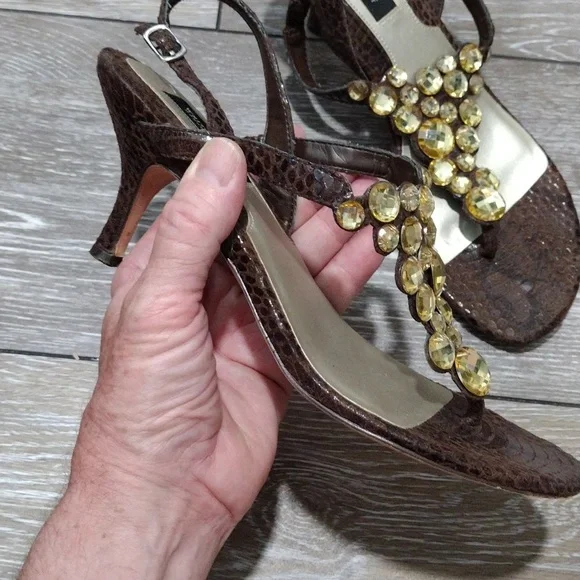 White House Black Market brown leather python print sandals. Size 8.5. mint - Picture 4 of 12